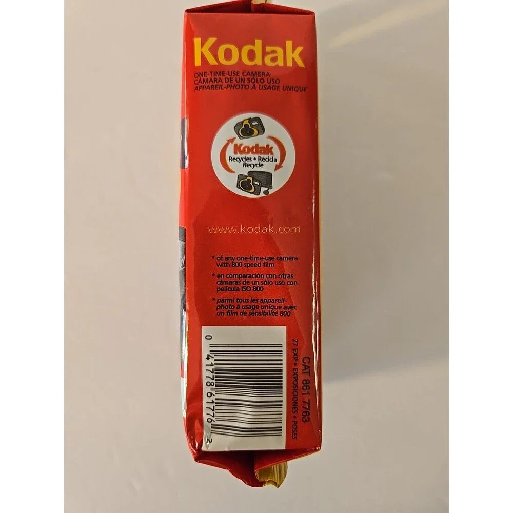 KODAK 800 FunSaver 35mm Single Use Camera Exp 12/2007 Sealed Pack